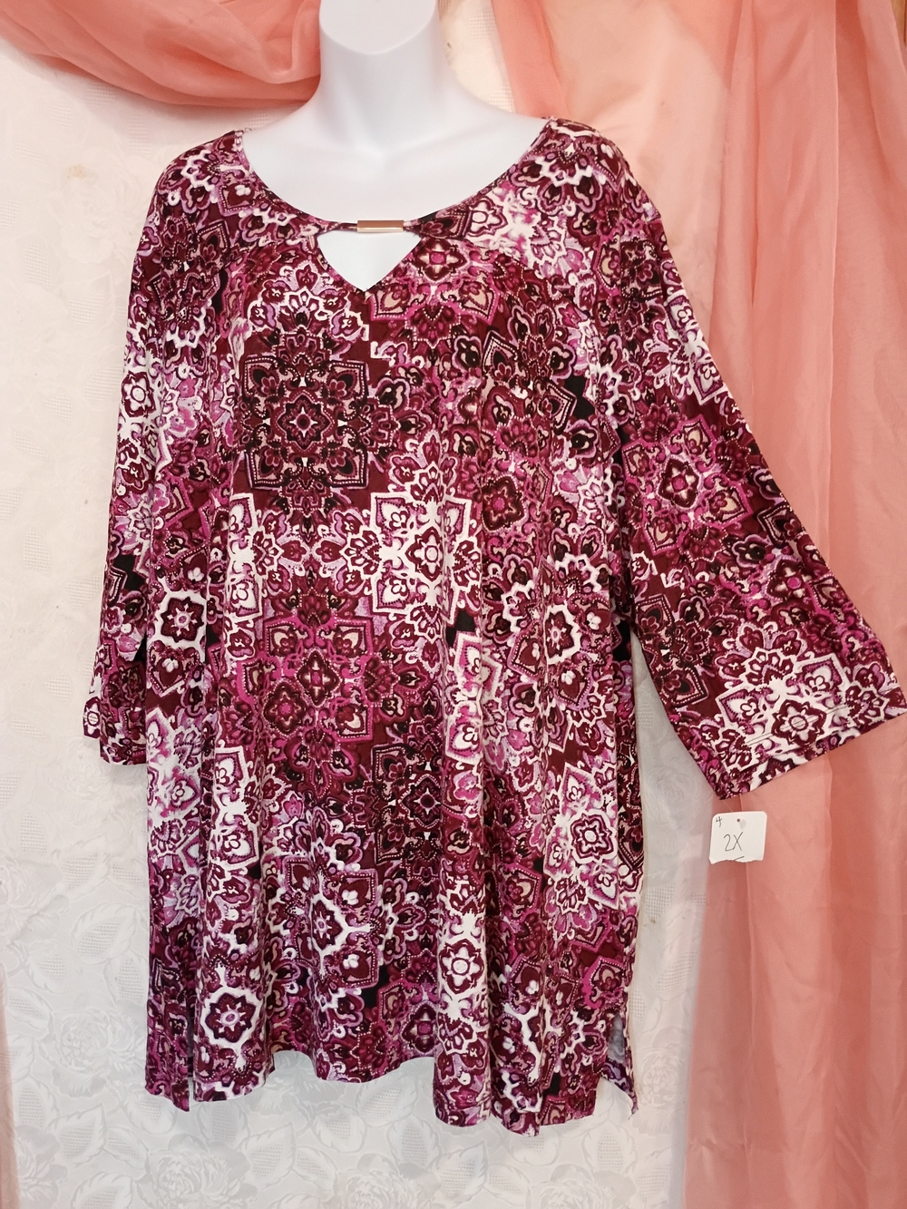 Catherines Plum Pink and White Mosaic Keyhole Tunic Sz 2X